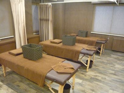 キュアリラ接骨院