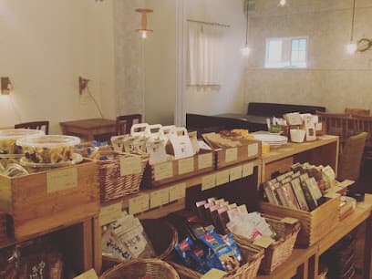 cafe&market くまと文鳥