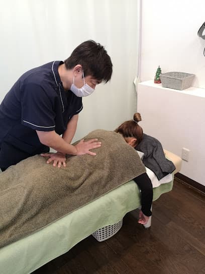 やまうら整骨院
